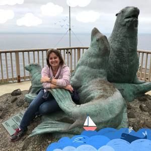 Meet your Posher, Lorraine